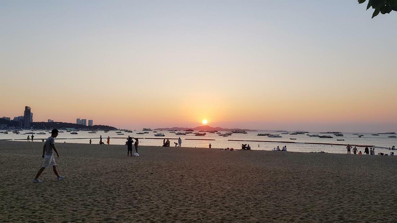 View Talay 6 Pattaya Beach By Cando Екстер'єр фото